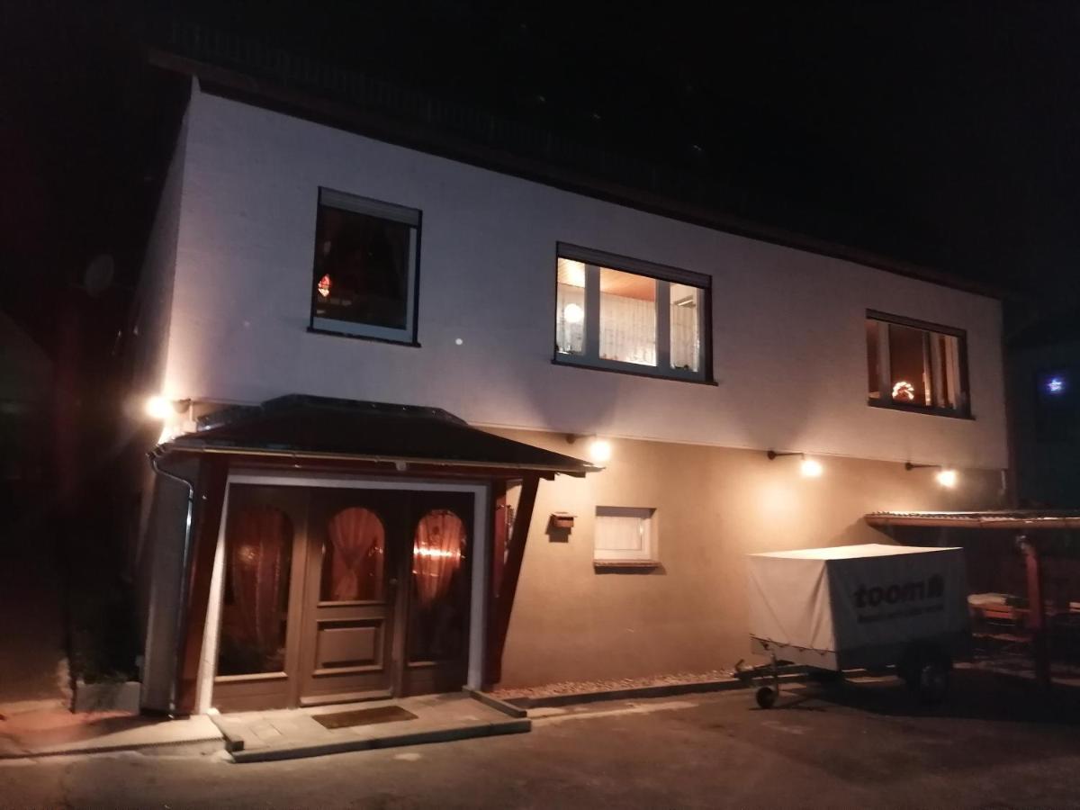Haus Am Waldrand Apartamento Freital Exterior foto